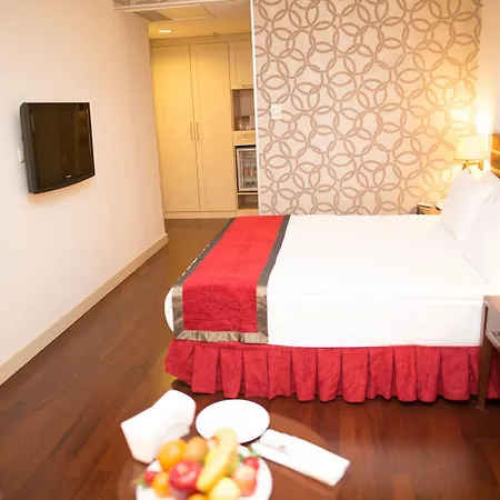 Готель Niza Park 4*