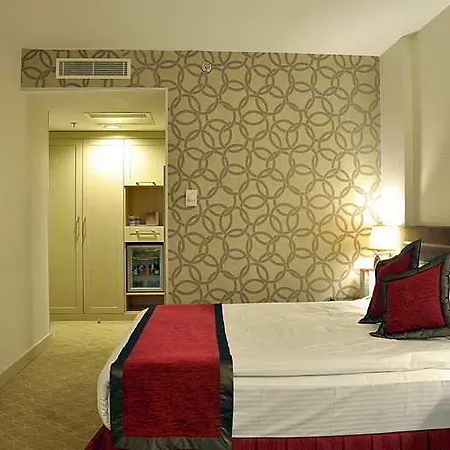 Niza Park Готель 4*