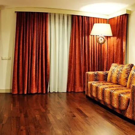 Niza Park Готель 4*